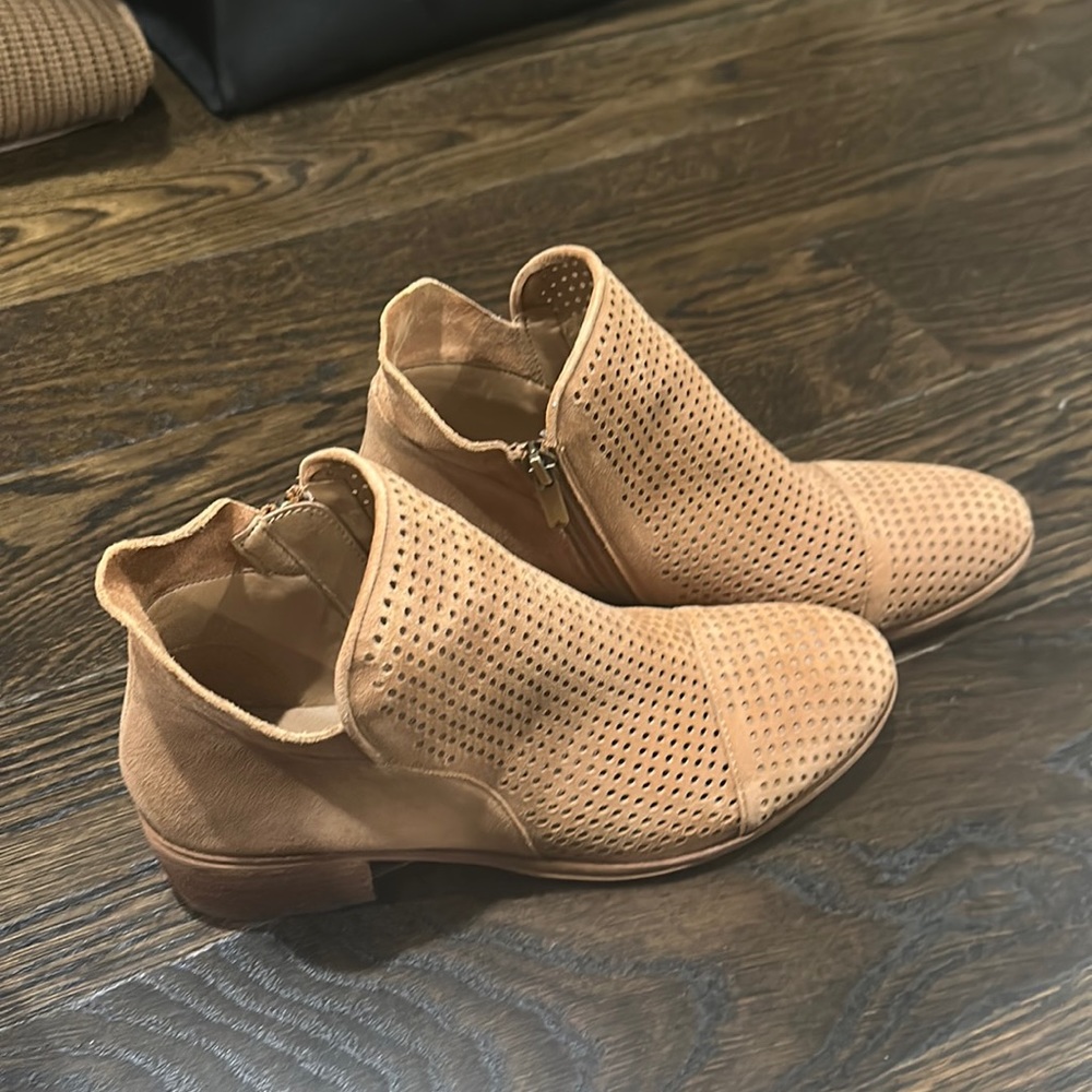 Sam Edalman - booties - size 8
